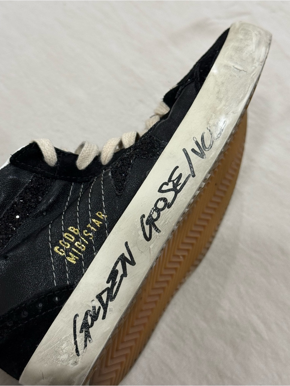 - Golden Goose Mid Star Sneaker in Black BT - Picture 8 of 11